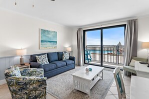 Smart TV, DVD player - ⛱️Ground Floor | Beachfront | Walk to Beach | Pool | Sundestin 105☀️ (Destin)