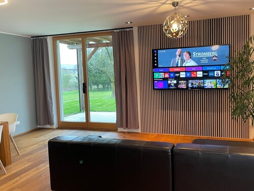 Apartment "New, High-Quality & Stylish 90 m²" with Private Terrace and Wi-Fi