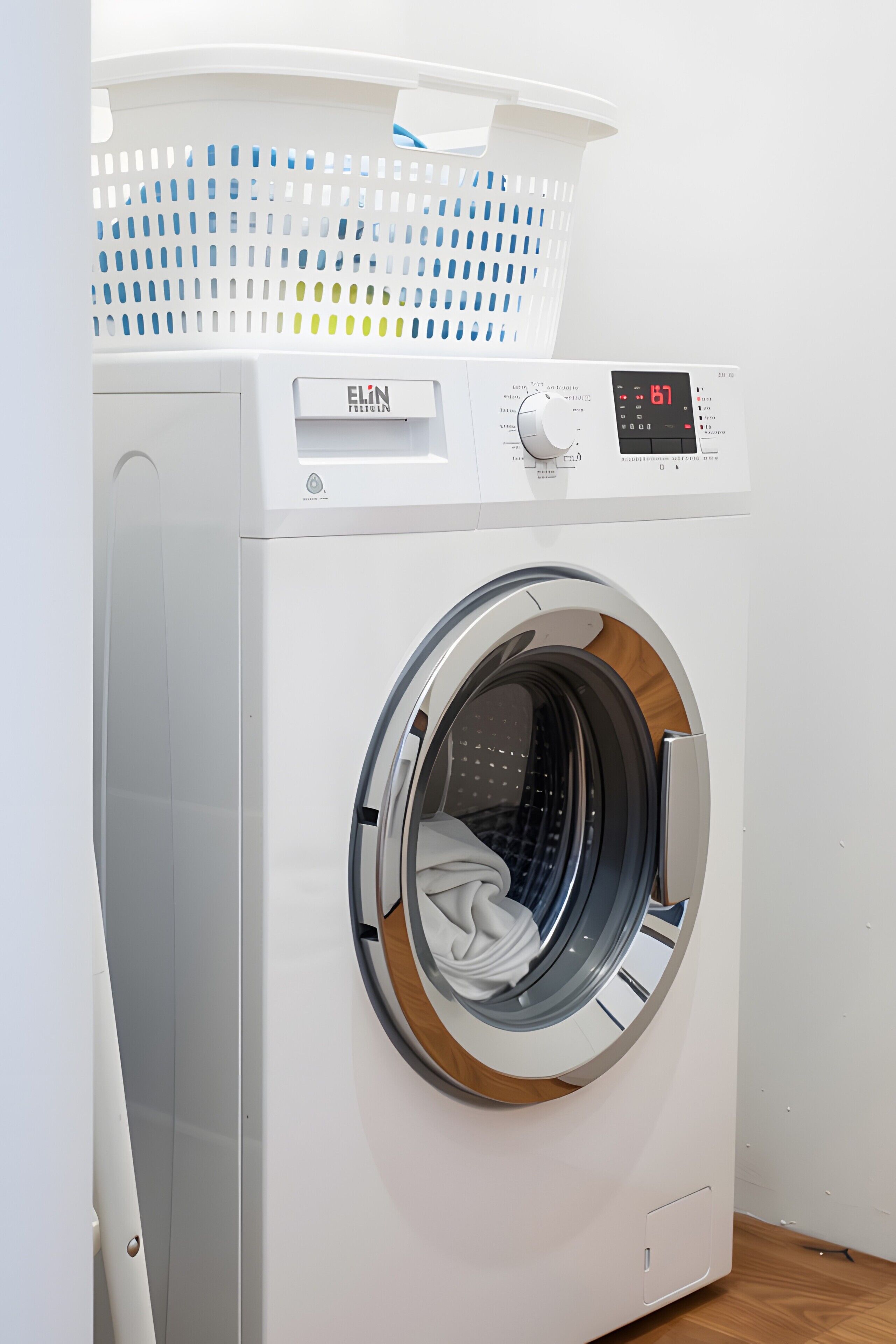 Eine Waschmaschine mit Frontlader und digitaler Anzeige sowie ein Trockner mit Frontlader.