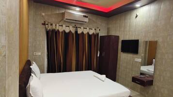 Deluxe Double or Twin Room, Air conditioning