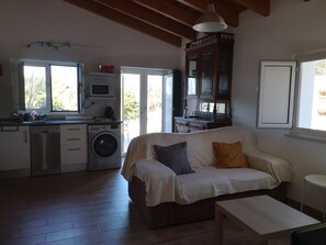 Interior - House on a farm with an orange orchard (Tavira)