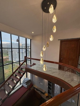 Interior detail. Highland Burg Ooty