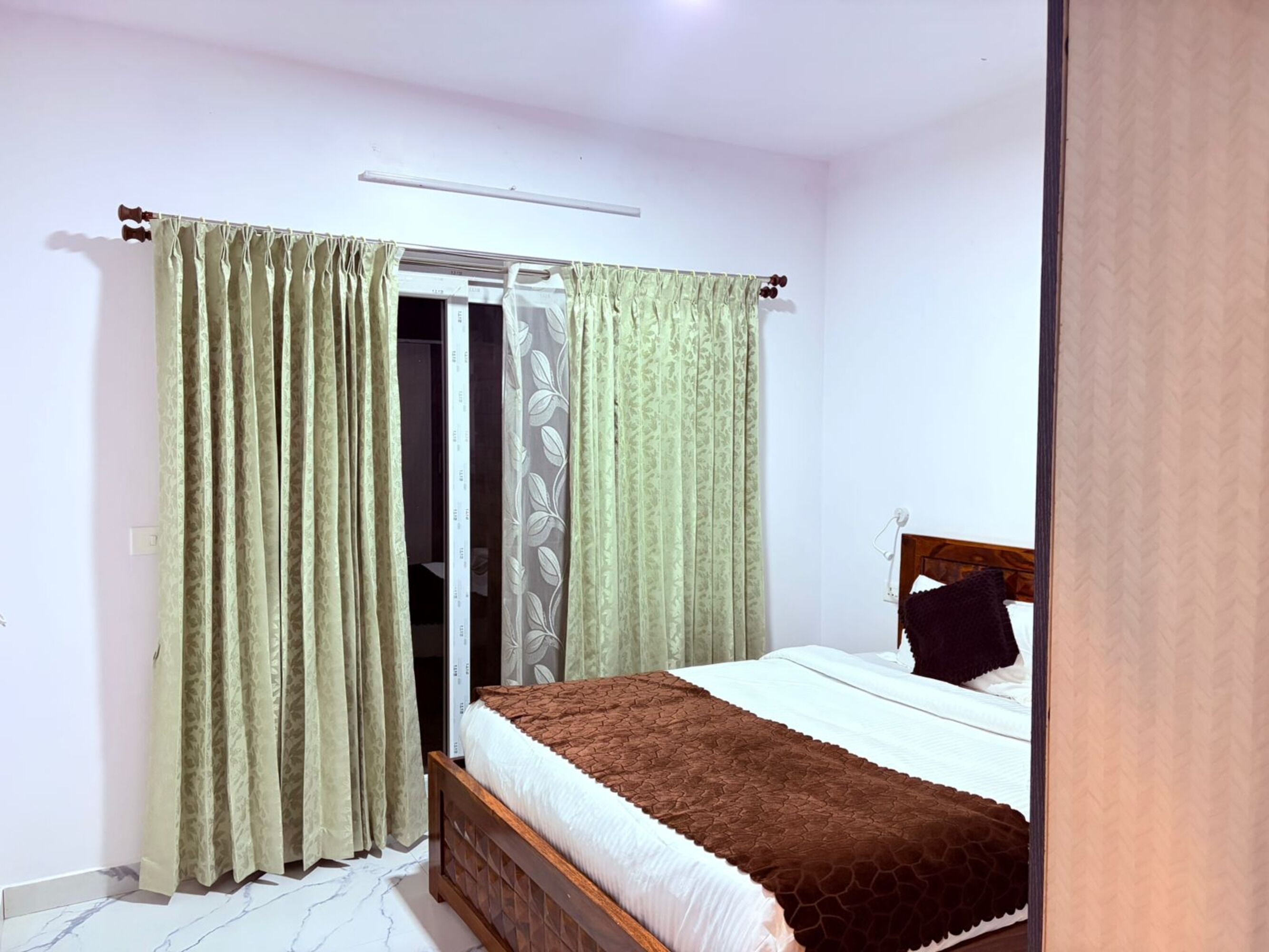 Luxury Cabin, City View | View from room