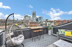 Outdoor dining - Rooftop Balcony | 10-Min Walk to BofA Stadium (Charlotte)