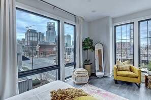 Interior - Rooftop Balcony | 10-Min Walk to BofA Stadium (Charlotte)