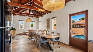 House (3 Bedrooms) | Property amenity