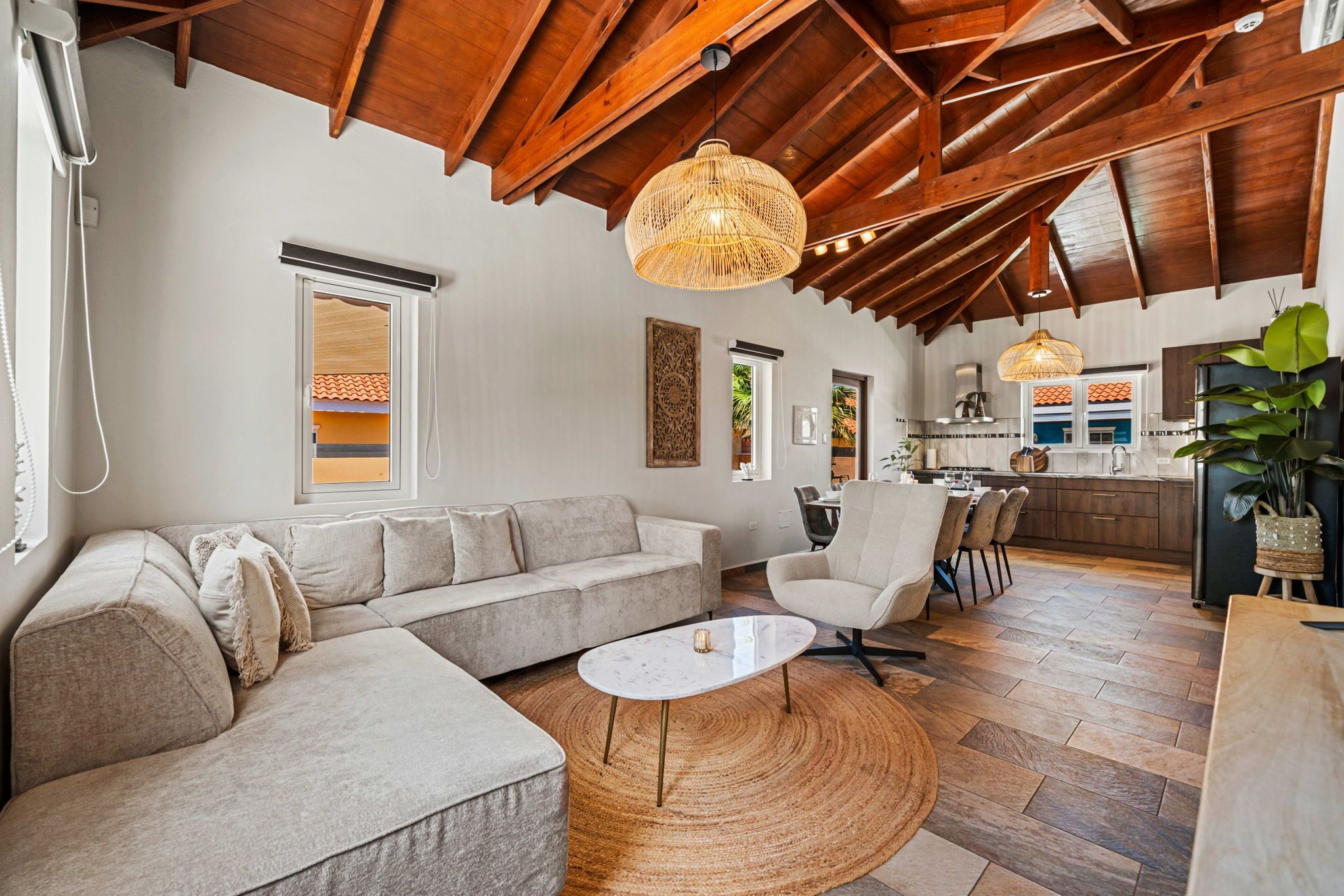 House (3 Bedrooms) | Property amenity