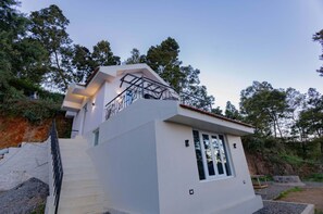 Exterior - Symphony Serene Ooty (Ooty)