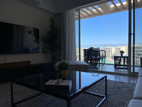 2 BR Cyan 403 in Marassi North Coast