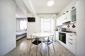 Dining - Swiss Apartment, Jesolo (Lido di Jesolo)