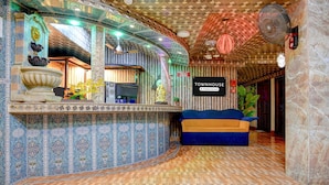Rumah | Resepsionis