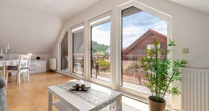 Comfortable Apartment with Southwest-Facing Loggia