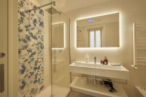 Superior Double or Twin Room | Bilik Mandi