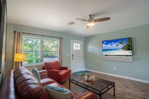 House | 2 bedrooms, Internet