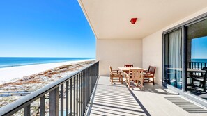 Outdoor dining - Phoenix X 514 | Gulf-Front Condo w/ Balcony (Orange Beach)