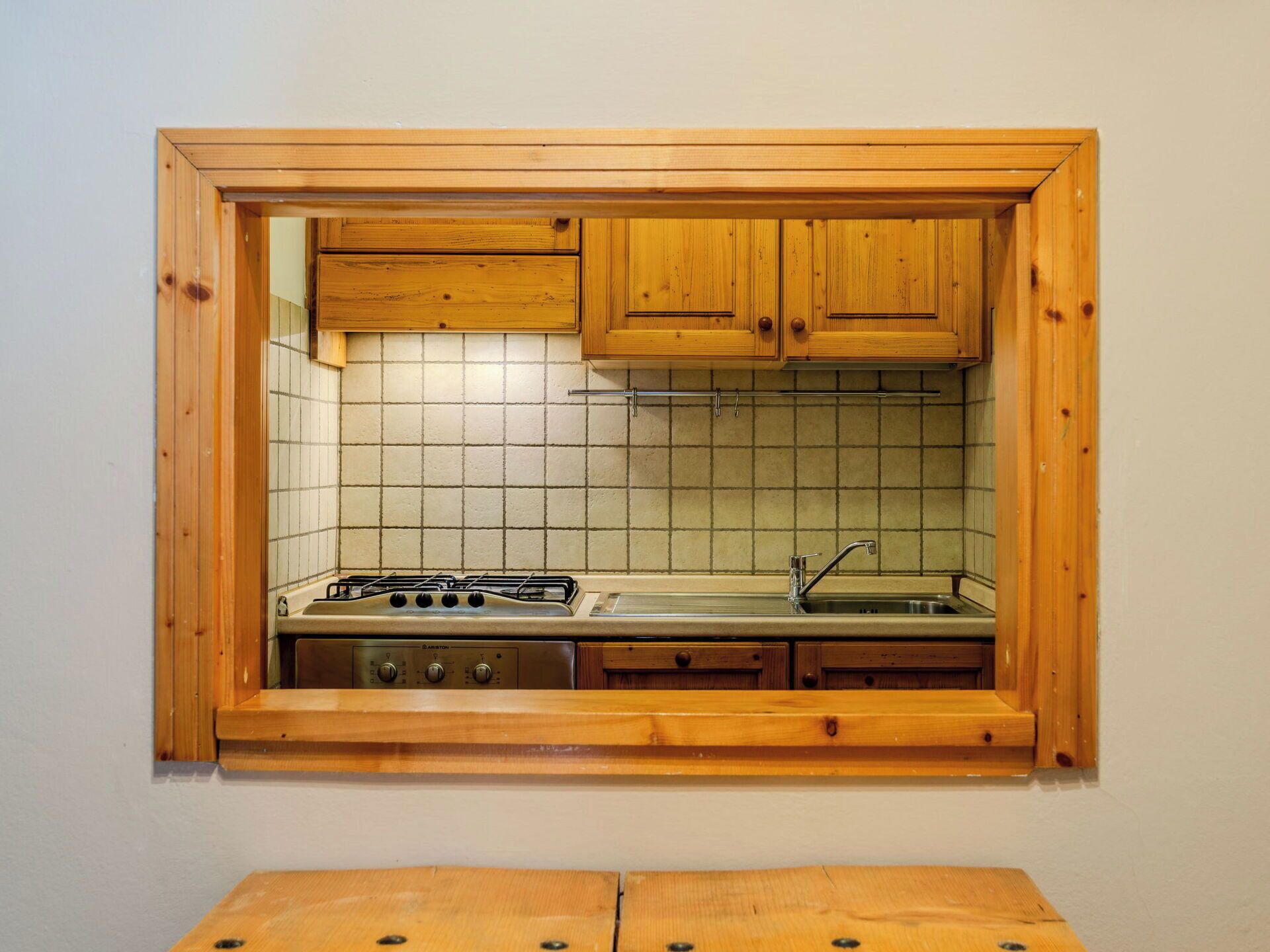Ovn og oppvaskmaskin