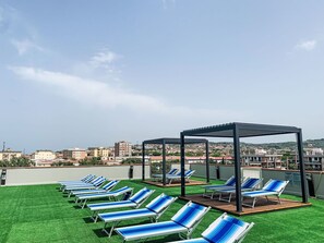 Terrace/patio - Beautiful apartment for 6 people with pool, A/C, WIFI, TV, balcony and pets allowed (San Vincenzo)