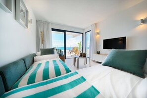 1 bedroom, iron/ironing board, free WiFi, bed sheets - 1.4 Amapola Ocean -recently renovated, ocean front (Maspalomas)