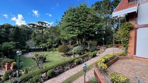 Property grounds - Casa Jardim Véu da Noiva (Campos do Jordão)