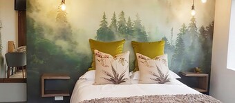 Charming Garden Route Villa, Nature View and BBQ Bliss