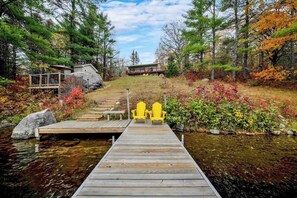 Terrace/patio - KilDrummy Cottage with Sauna (Calabogie)