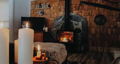 Loggers Lodge an Anglers Retreat