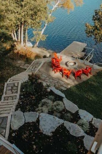 The Birch Haven•Waterfront