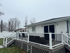 Exterior - Spacious 3 bedrooms 2 Bathrooms house in Central Islip NY (Central Islip)