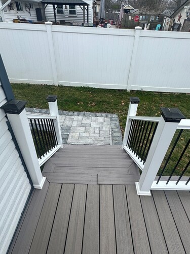 Spacious 3 bedrooms 2 Bathrooms house in Central Islip NY