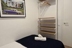4 bedrooms, desk, iron/ironing board, WiFi - Great 4 bedroom Apartment Sagrada Familia (Barcelona)