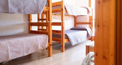 A comfortable 65 square meters apartment, perfect for six people, located on the first floor of a building without an elevator within a residential complex.The property is located in Alghero and enjoys an excellent location, close to the sea and several