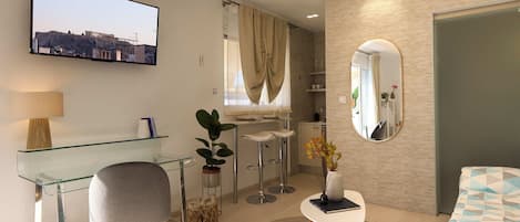 1 bedroom, iron/ironing board, WiFi (free), bed sheets