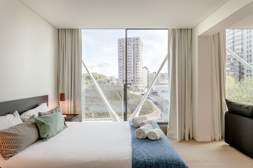 Areeiro Vision Studio by Homing