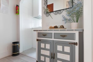 Interior - Modern apartment - private parking - close to beaches (Santander)
