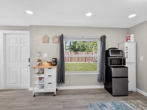 Interior - Cozy Beach Studio • Walk to the Sand (Pompano Beach)