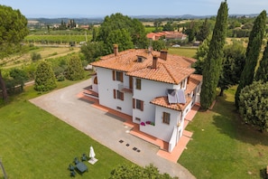 Exterior - Sundara Apartment - Two Bedroom Apartment, Sleeps 6 (Poggibonsi)