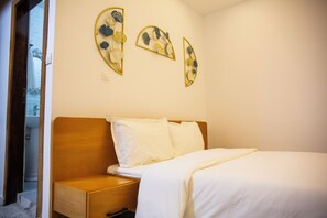 1 bedroom, iron/ironing board, WiFi, bed sheets - Bright, modern apartment with mezzanine (Abidjan)