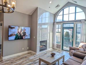 TV, fireplace, video games, table football - 2 Bed Top Flr Prem Penthouse Suite (Vernon Township)