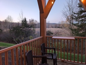 Property grounds - 3 Bed 2 Bath on the Sanctuary side, cozy retreat (Vernon Township)