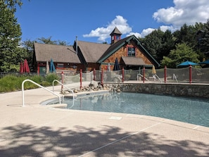 Pool - 3 Bed 2 Bath on the Sanctuary side, cozy retreat (Vernon Township)
