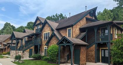 Country Chic New 2 Bed 2 Bath