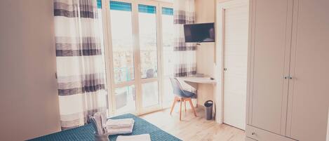 1 habitación, internet y ropa de cama