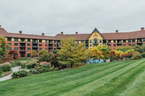 Exterior - Renovated 1 Bedroom Valley View (Vernon Township)