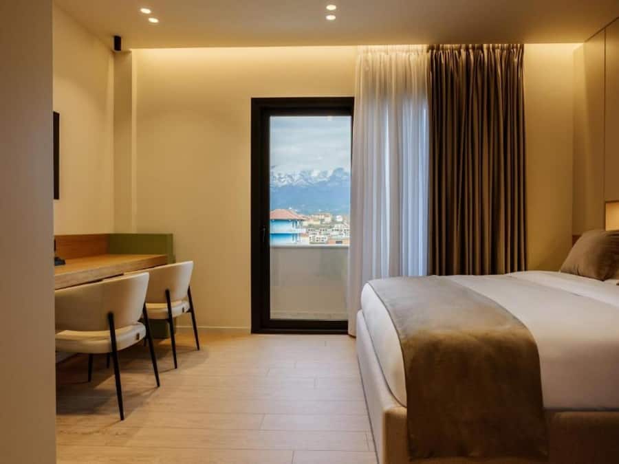Bureau, Wi-Fi gratuit, draps fournis