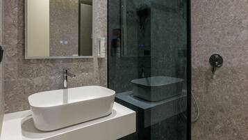 Chambre Triple | Salle de bain