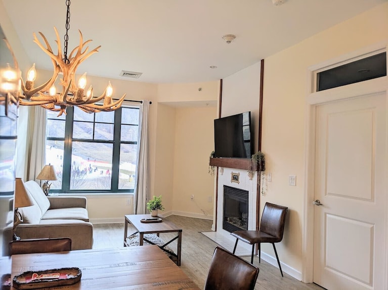 Appalachian Top 4th Floor Studio+ W/amazing Views! - ヴァーノン・タウンシップ, NJ