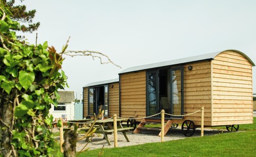 Enjoy glamping in St Loy! Beautiful sea views, peace & calm. Sleeps up to four!