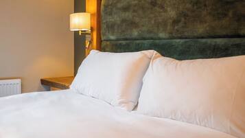 Superior Double Room, Patio, Mountain View