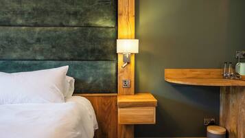 Superior Double Room, Patio, Mountain View