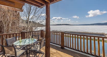 Hebgen Lakeshore Retreat